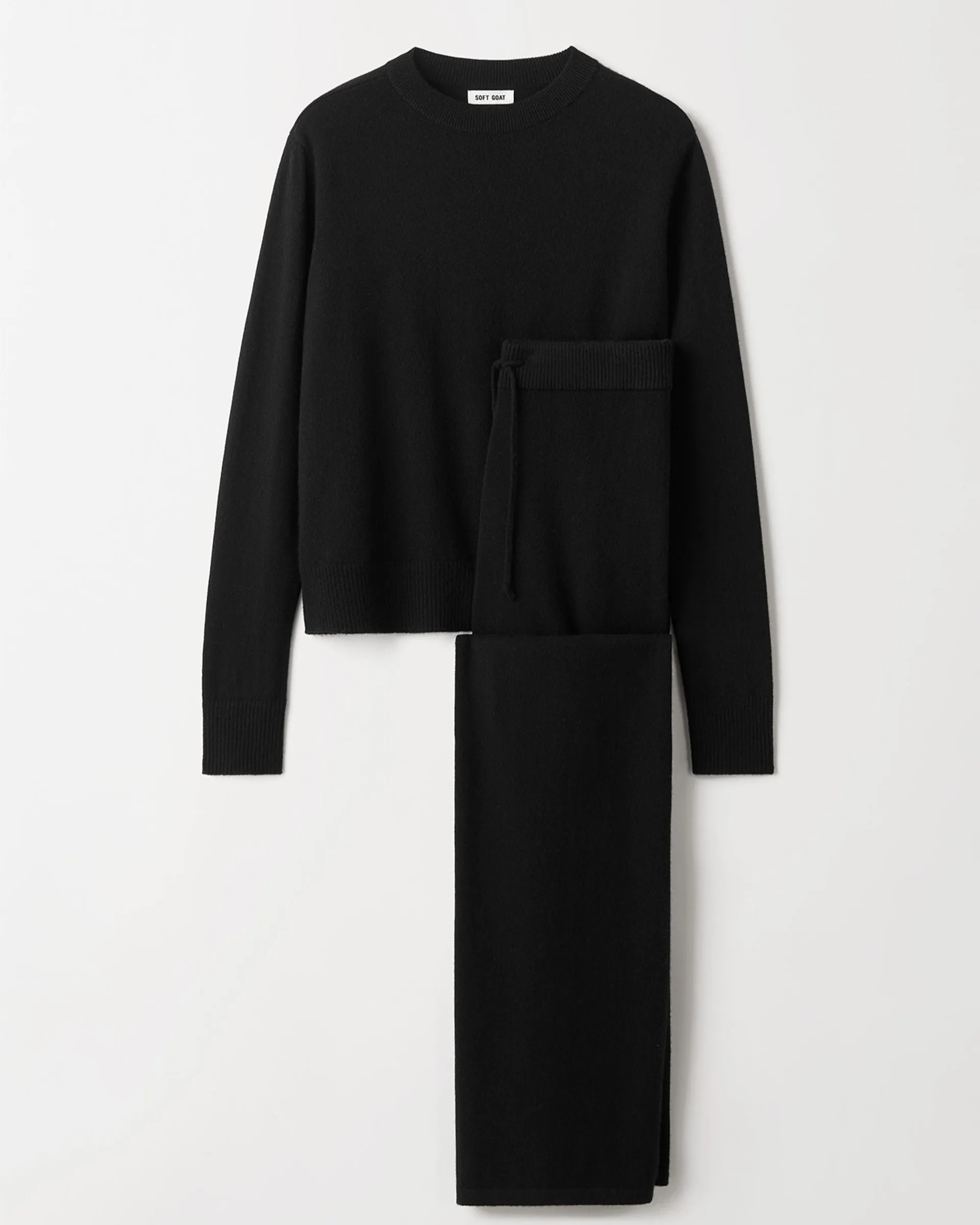 Cashmere Set in Black | Soft Goat