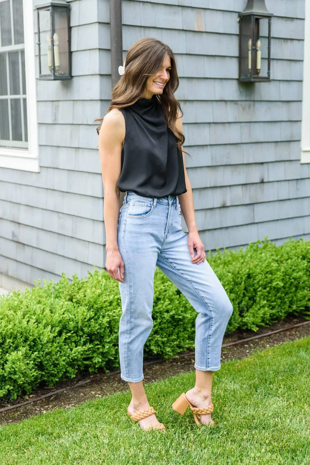Hazel Blues® | A-Game Mom Fit Jeans