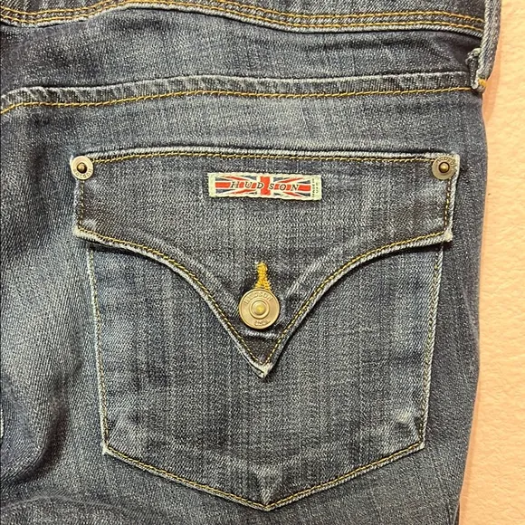 Hudson Collin Mid-Rise Skinny Jean In Darc. Size 30