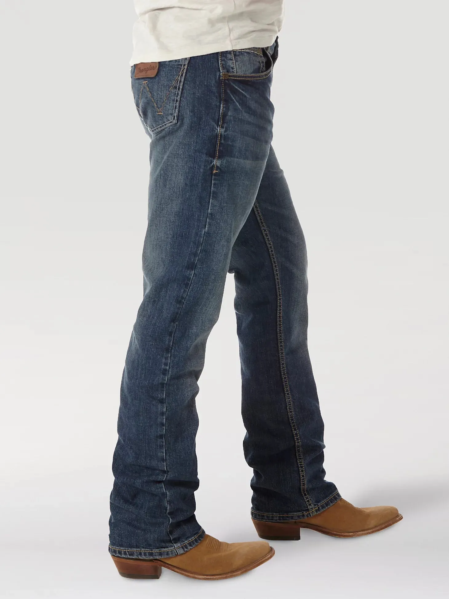 MEN'S WRANGLER RETRO® SLIM FIT BOOTCUT JEAN - LAYTON