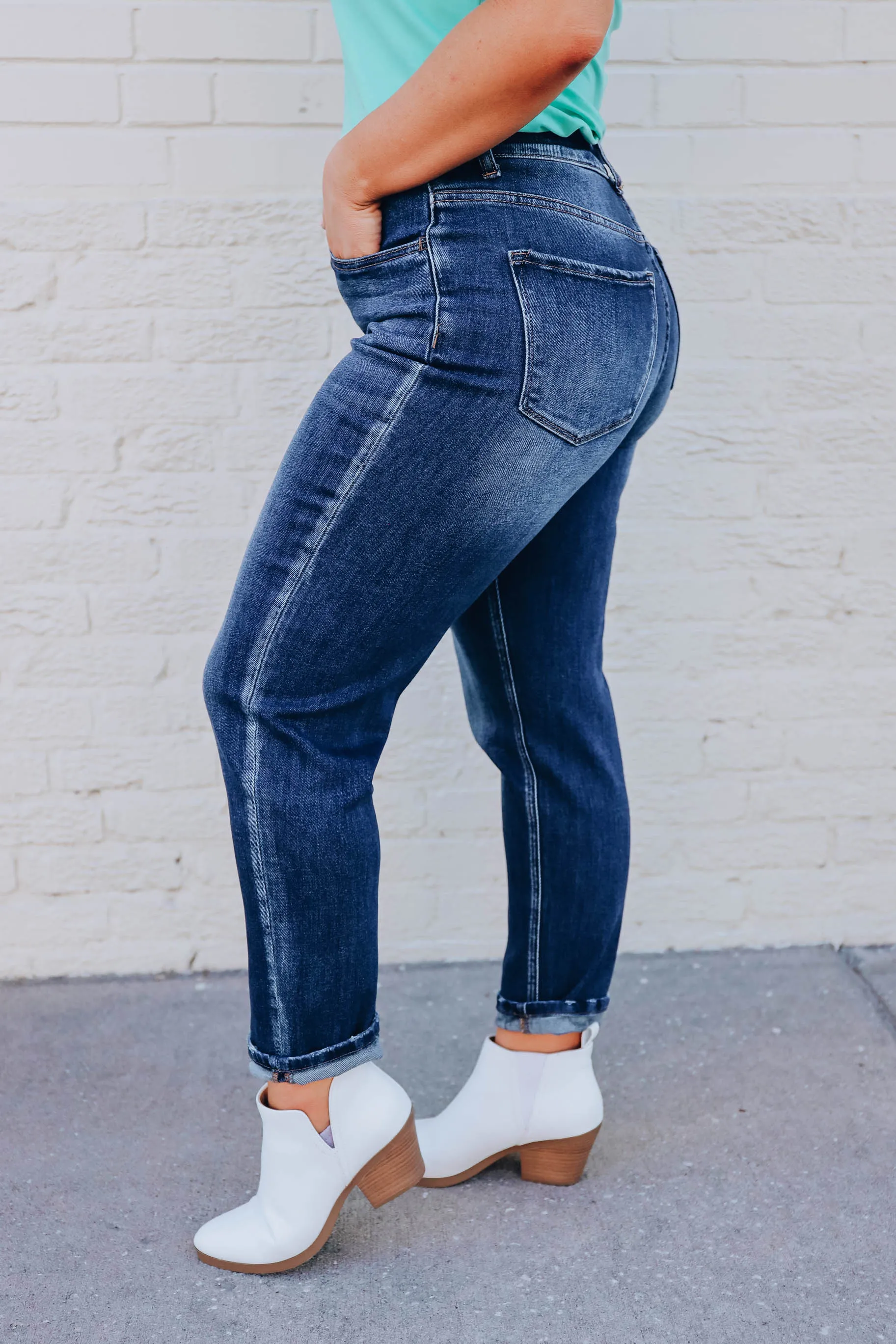 Regina High Waist Mom Jeans