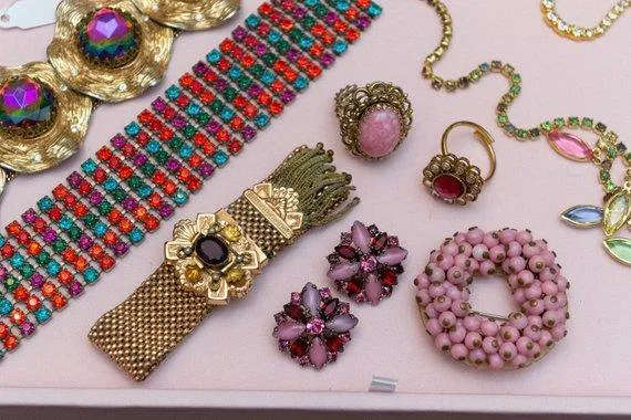 Vintage Pink and Red Rhinestone Scatter Pins, Brooches